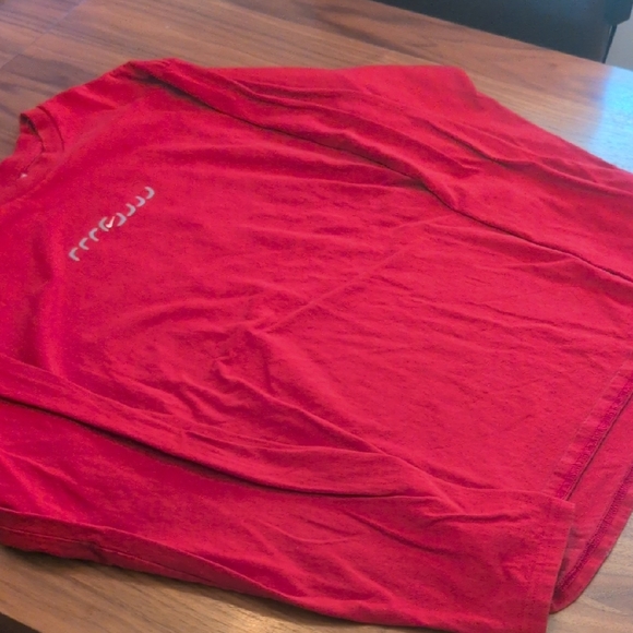 Nike Red Short Sleeve Tee with Graphic - Picture 7 of 14